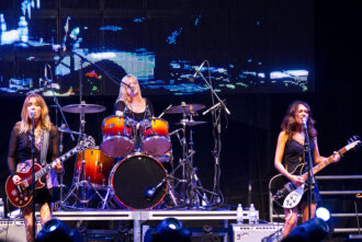 800px-Bangles_at_Festival_of_Friends_2012